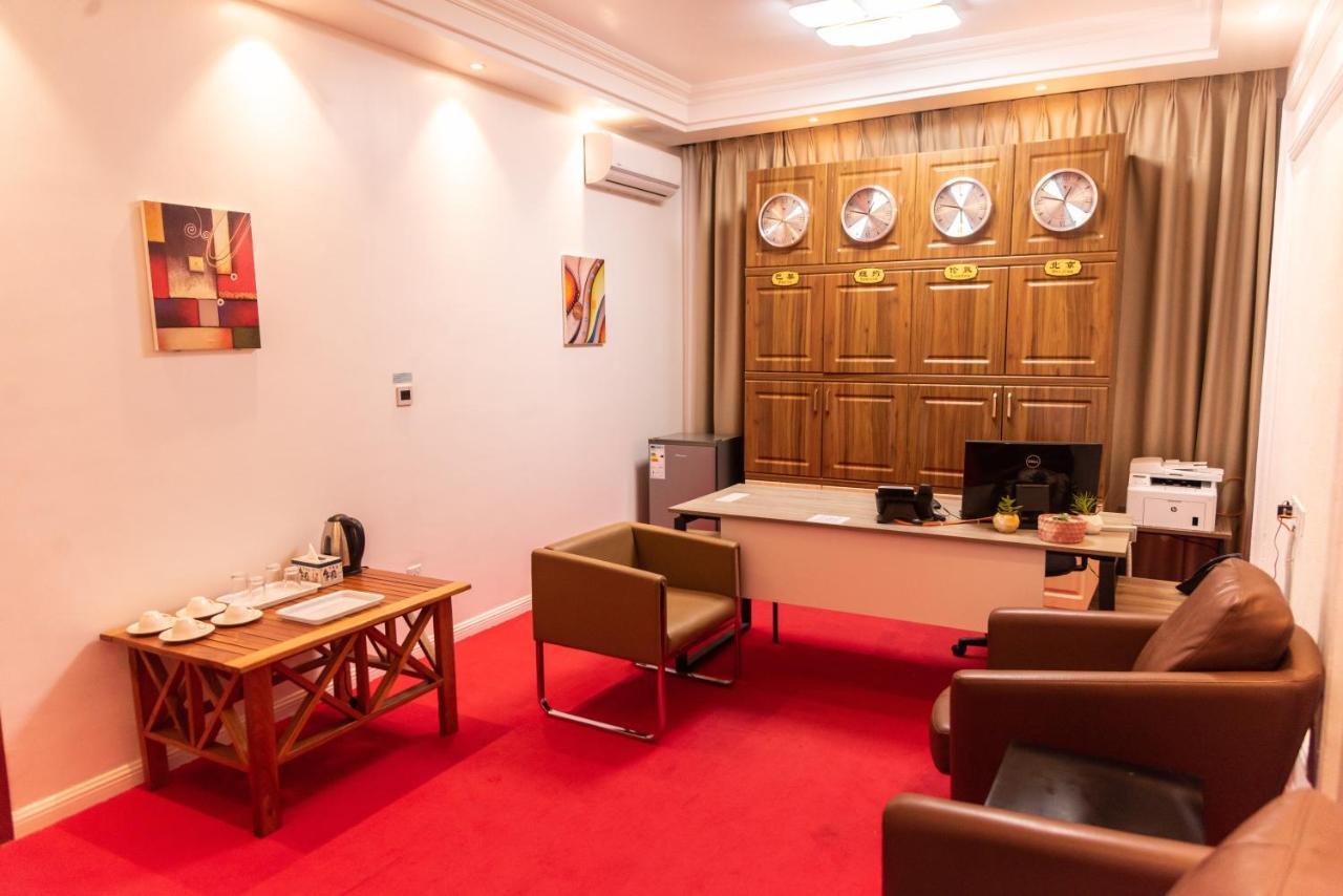 Pauraque Soho Hotel ดาร์เอสซาลาม ภายนอก รูปภาพ